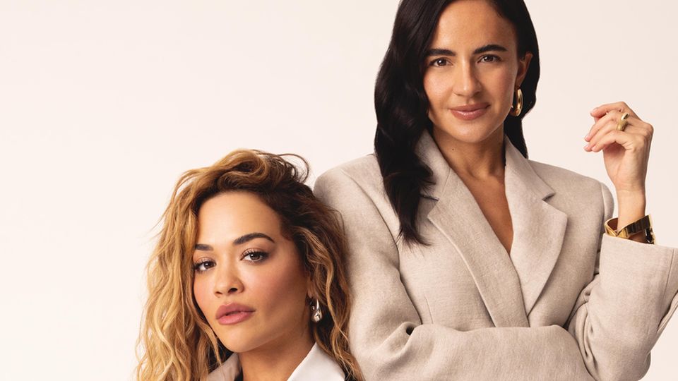 Rita Ora und Anna Lahey haben sich als stolze Beauty-Founderinnen etabliert. 