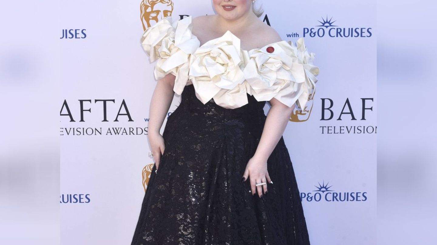 Nicola Coughlin strahlt bei den BAFTA TV Awards: Ein modisches Highlight in London!