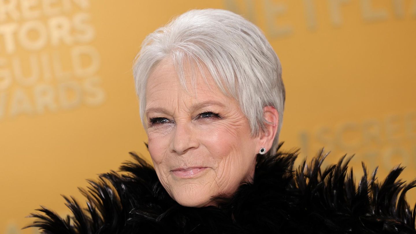 Jamie-Lee-Curtis-Bella-Hadid-Co-Heute-bereuen-Jamie-Lee-Curtis-Co-ihre-Beautyeingriffe-das-ist-der-Grund