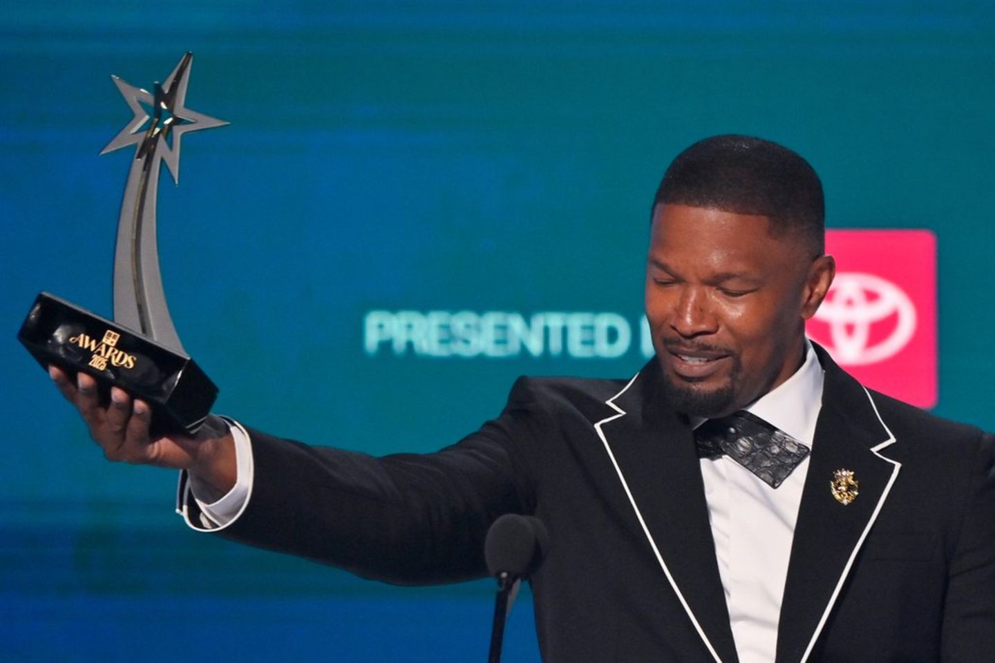 Jamie Foxx: Er nimmt bei BET Awards unter Tränen Preis entgegen | BRIGITTE.de