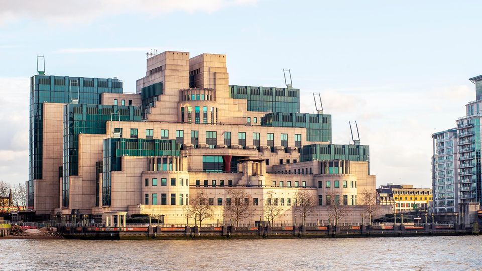 Trutzburg: Der MI6-Gebäude an der Themse in London