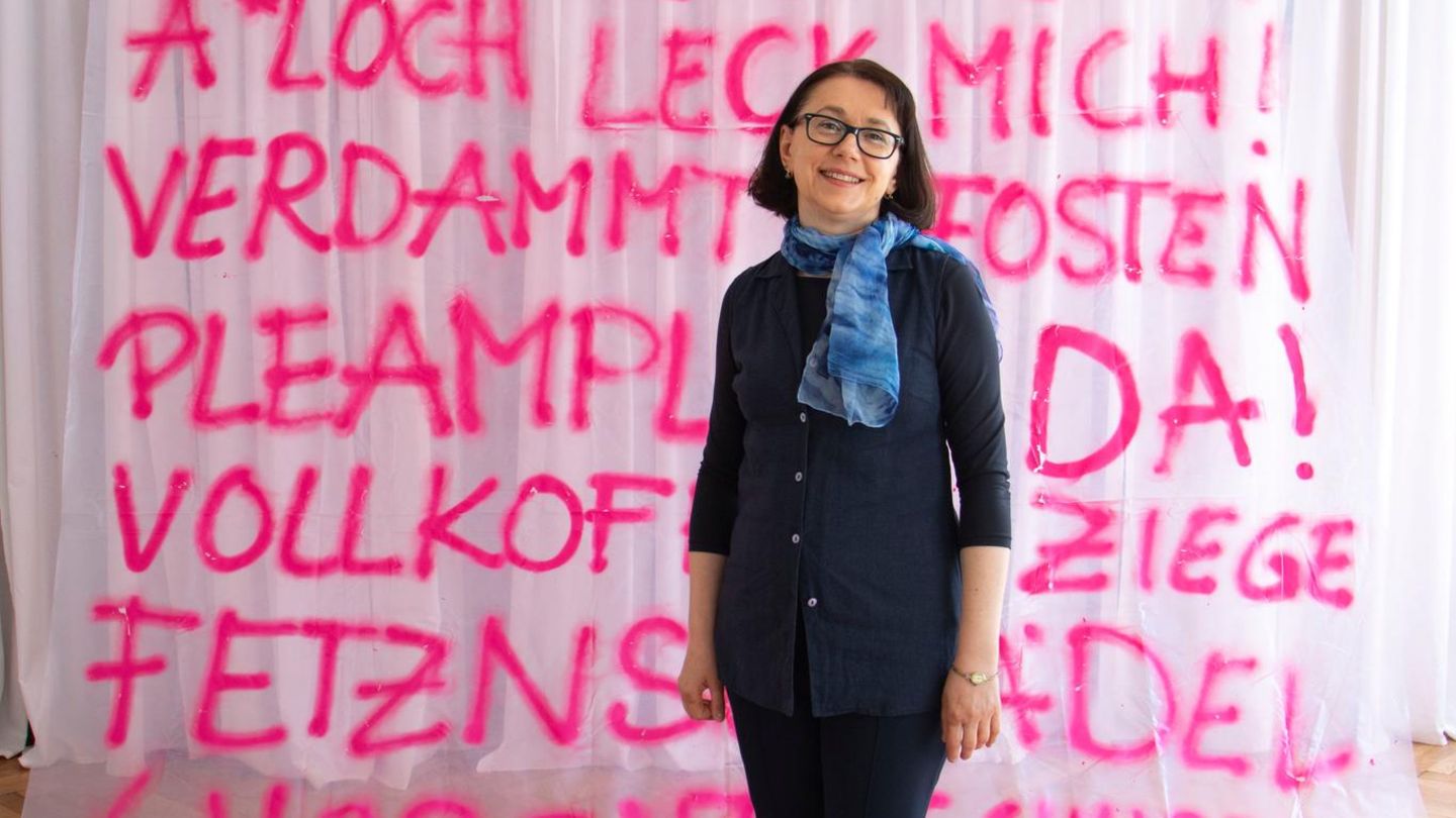 Sprachliche-Verrohung-Warum-sich-junge-Frauen-heute-stolz-als-Fotze-bezeichnen