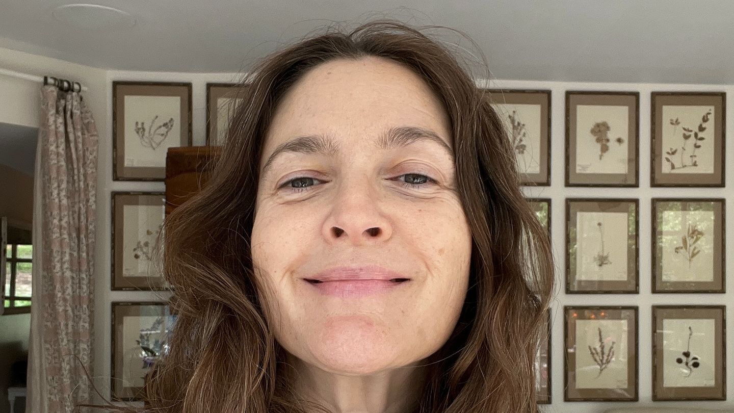 Ungeschminkt-Drew-Barrymore-liebt-ihr-ungeschminktes-Selbst