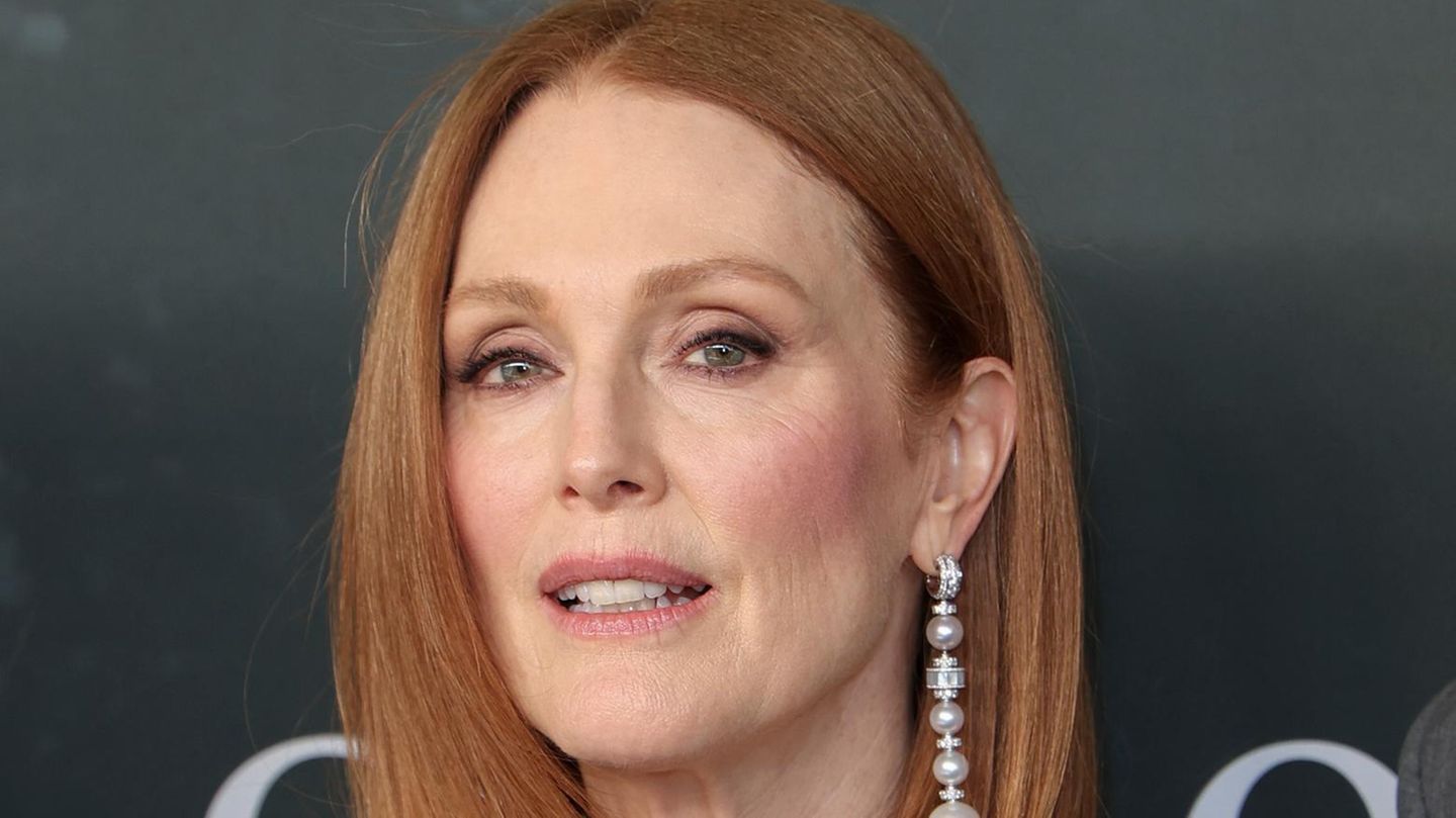 Selena-Gomez-Julianne-Moore-Co-Zehn-Promi-Frisuren-die-wir-uns-2025-nachschneiden