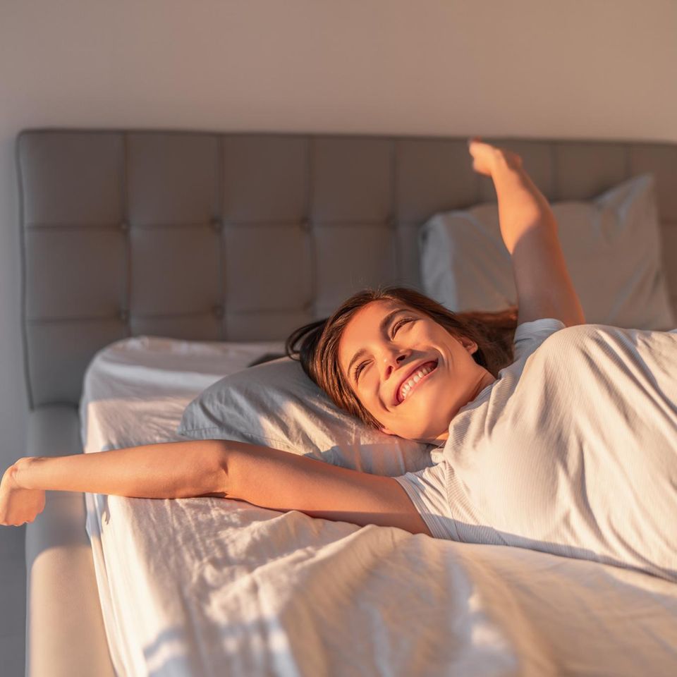 3 Dinge, die intelligente Menschen niemals vor 8 Uhr morgens tun würden – aus gutem Grund!