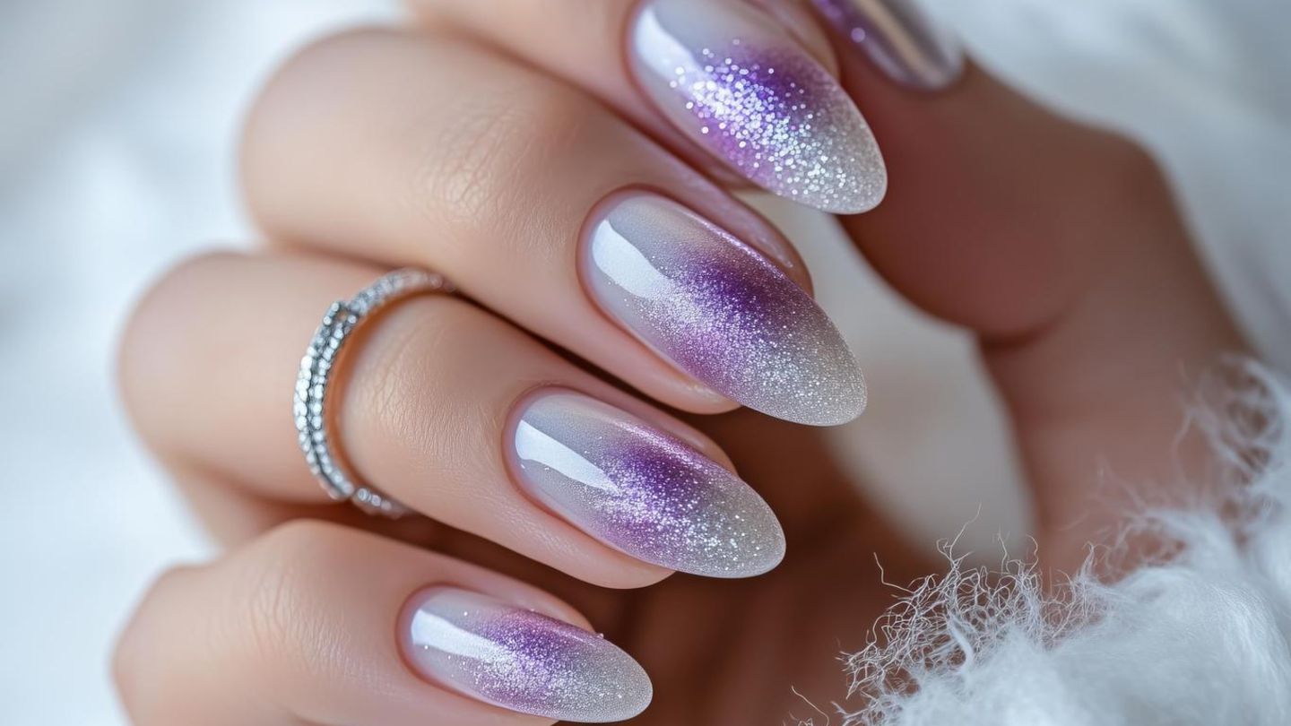 Aura-Nails-Dieser-Nageltrend-ist-wundersch-n-und-spirituell
