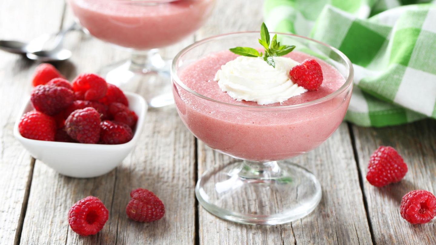 2-Zutaten-Rezept-Diese-leckere-Sommermousse-geht-schnell-und-braucht-keinen-Zucker