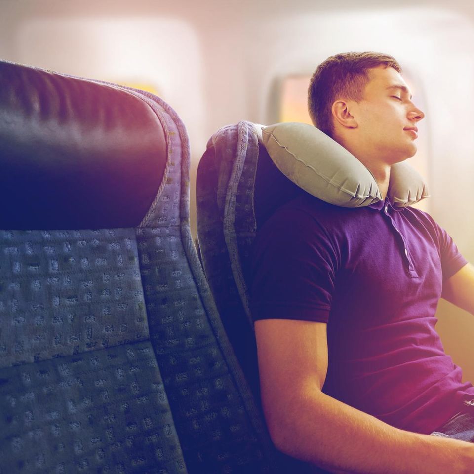 Mann im Flugzeug