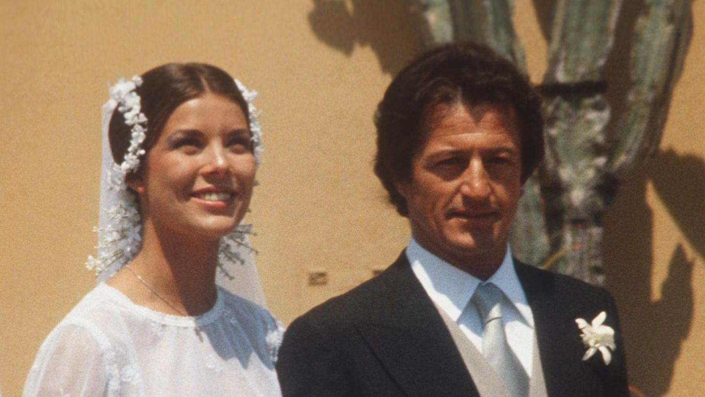 Caroline-von-Hannover-Ihr-Brautkleid-aus-dem-1978-schrieb-Geschichte