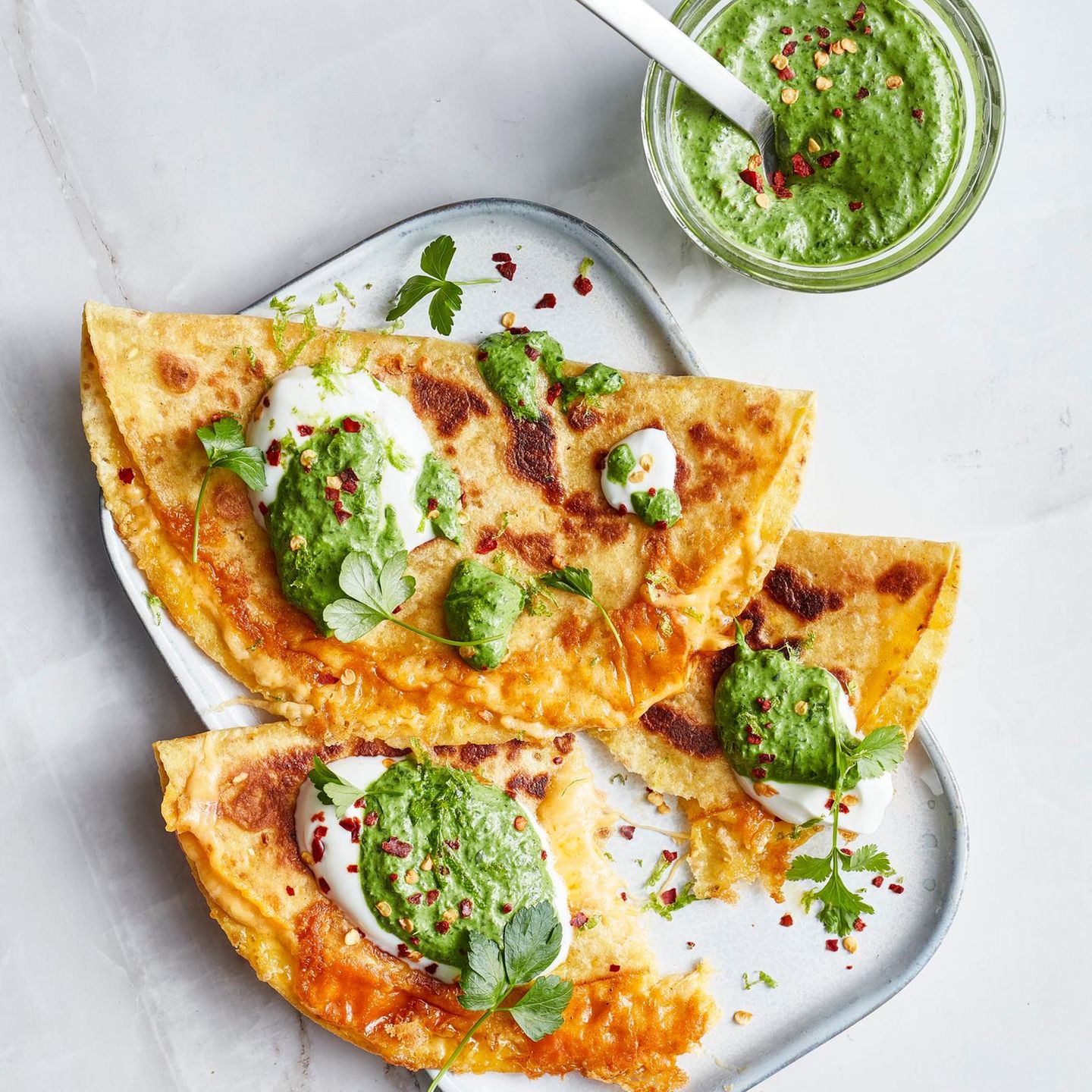 Quesadilla mit grünem Chutney