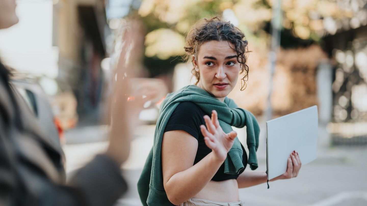 Laut-Harvard-Professorin-3-S-tze-die-narzisstische-Menschen-sofort-entlarven