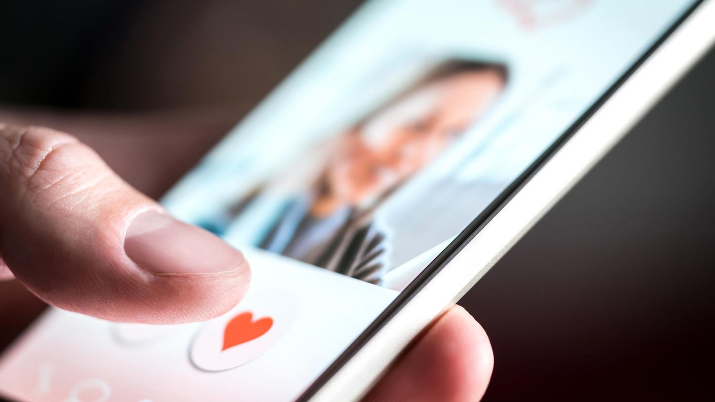 Psychologin-ber-ver-ndertes-Dating-Wir-fragen-uns-heute-schneller-Passt-das-f-r-mich-wirklich-