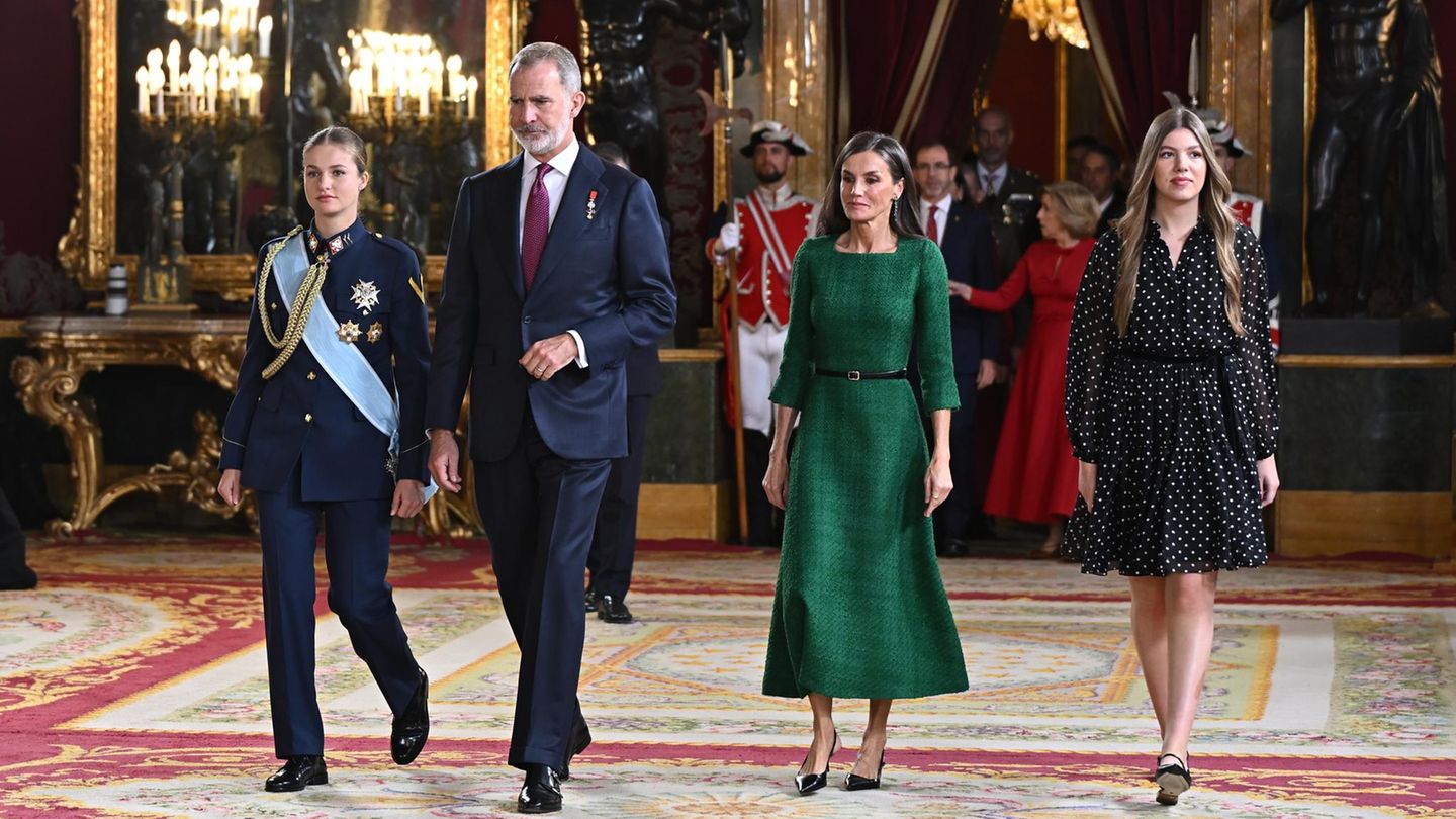 Prinzessin-Ingrid-Alexandra-Co-So-verleiht-Prinzessin-Sofia-ihrem-Look-eine-ganz-pers-nliche-Note