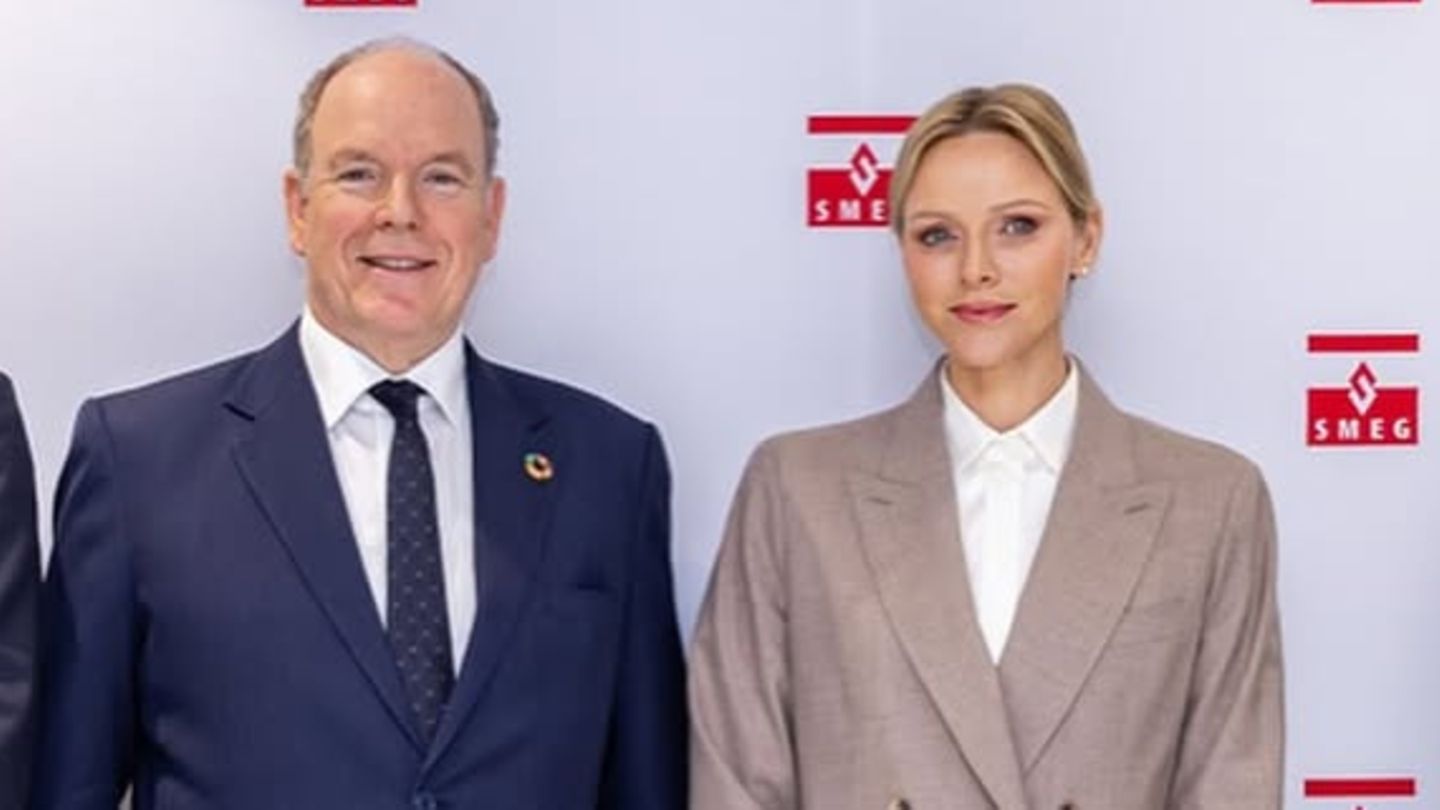 Charl-ne-und-Albert-von-Monaco-Diese-versteckte-Message-zeigt-die-F-rstin-mit-ihrem-Outfit