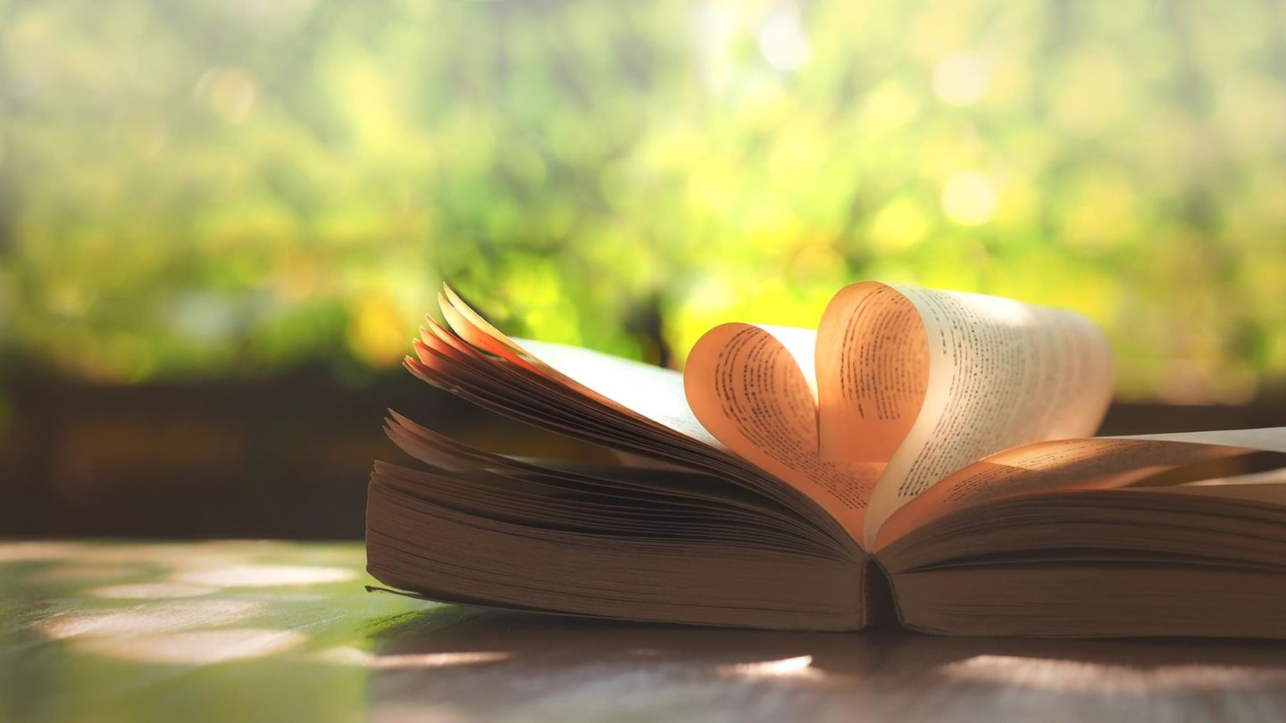 Lesetipps-5-romantische-B-cher-f-r-den-Herbst-und-Winter