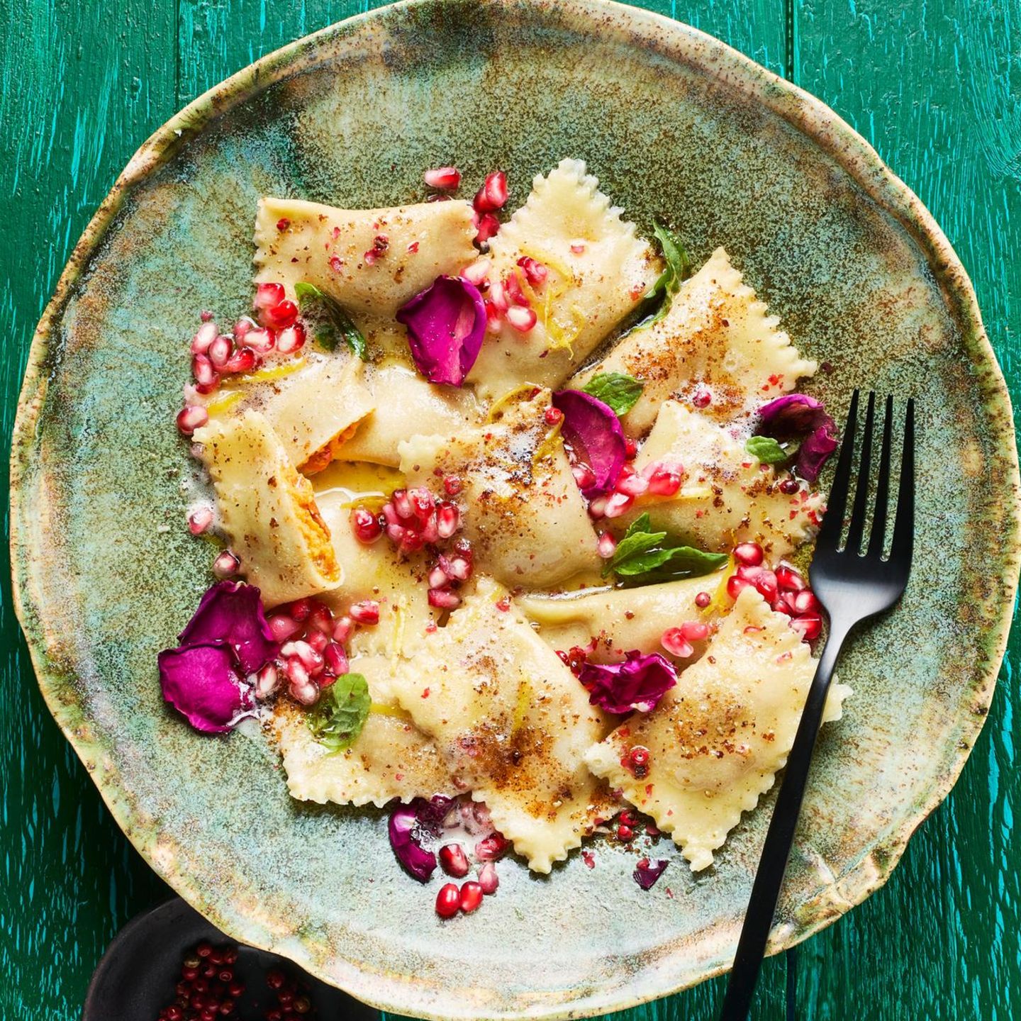 Kürbis-Agnolotti mit Granatapfel-Butter