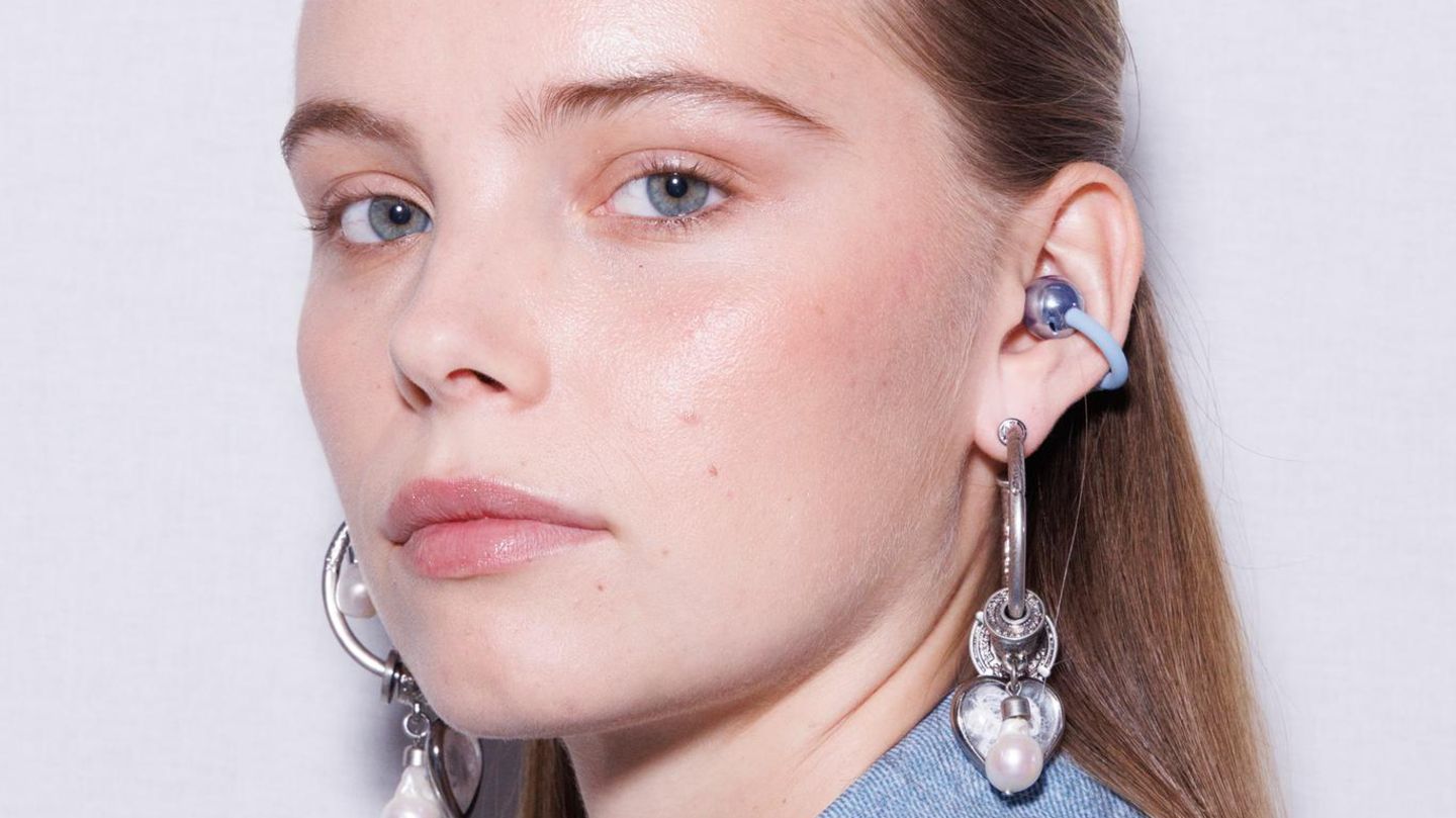 Concealer-Hack-Mit-diesem-Trick-kaufst-du-nie-wieder-den-falschen-Concealer