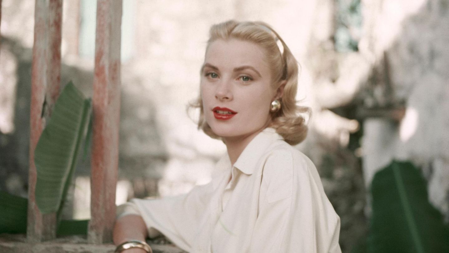 Grace-Kelly-Ihre-Sch-nheit-baut-auf-drei-Beauty-Regeln-auf