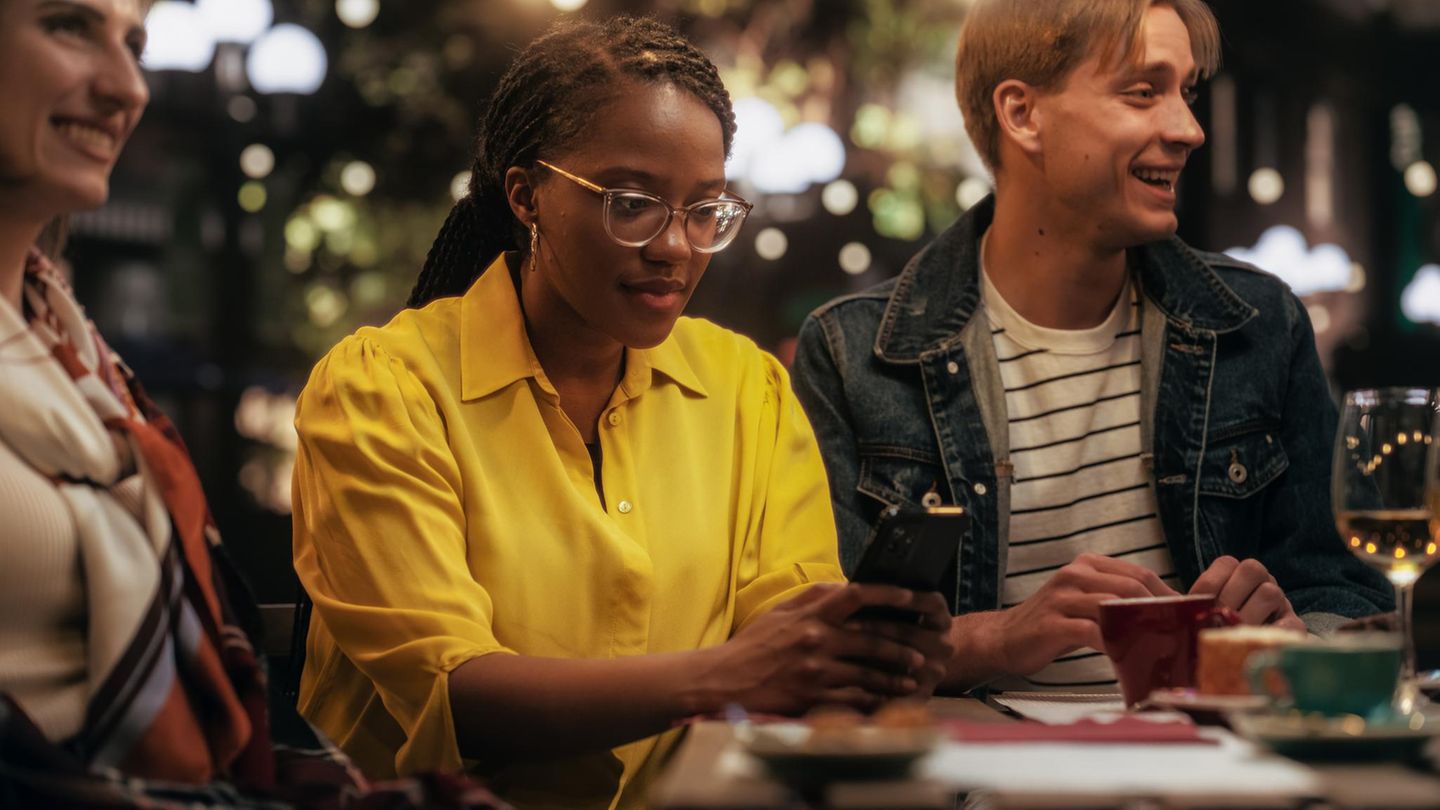 Sozialer-Toter-Winkel-3-berraschende-Gr-nde-warum-sich-dir-niemand-anvertraut