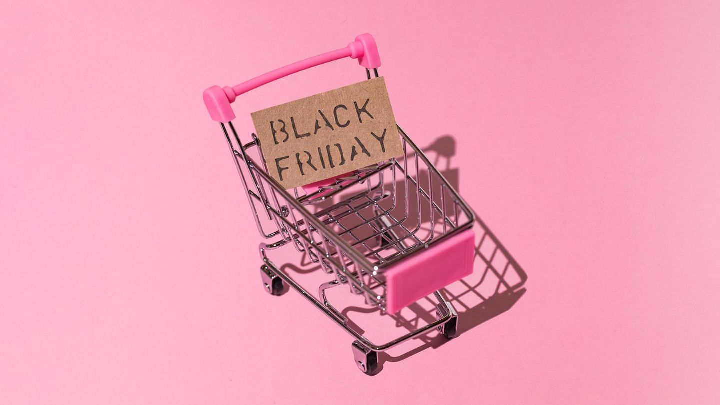 Kleidung-Kosmetik-oder-doch-Elektronik-Angebote-die-ich-mir-am-Black-Friday-nicht-entgehen-lasse