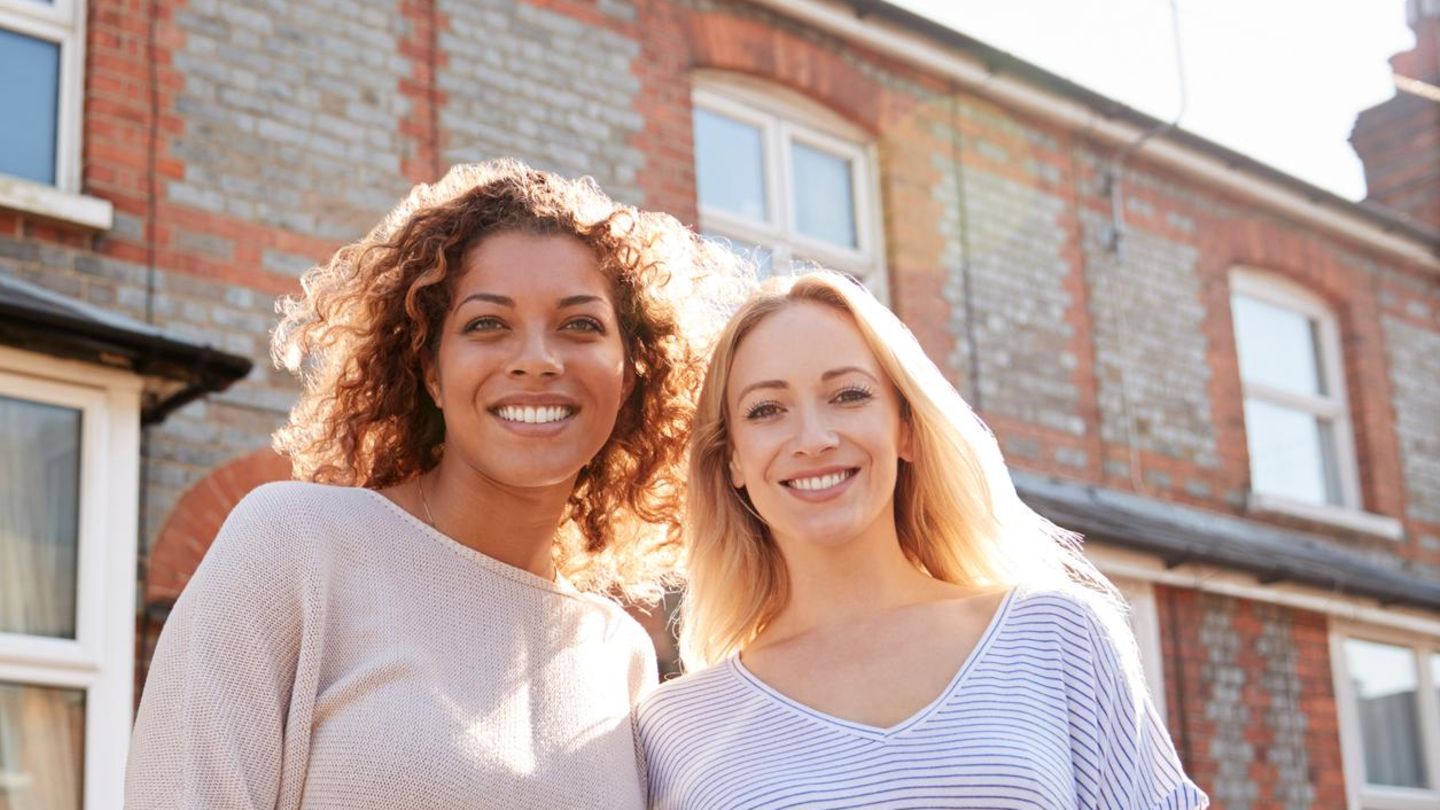 Freundschaftsinvestition-Eine-Immobilie-mit-der-besten-Freundin-kaufen-So-geht-s-
