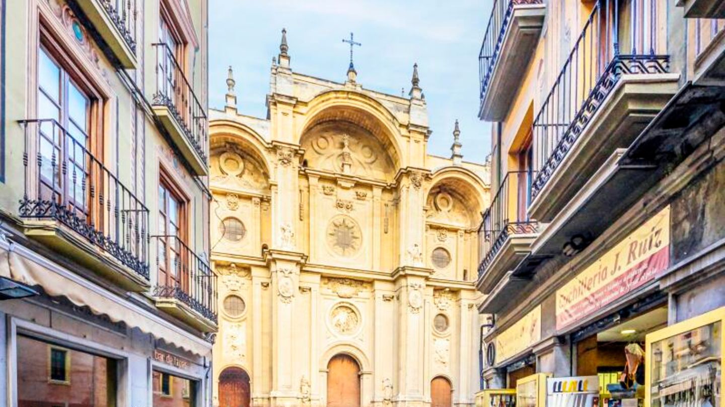 Spanische-Wintersonne-genie-en-Granada-im-Winter-ist-wie-Urlaub-im-M-rchen