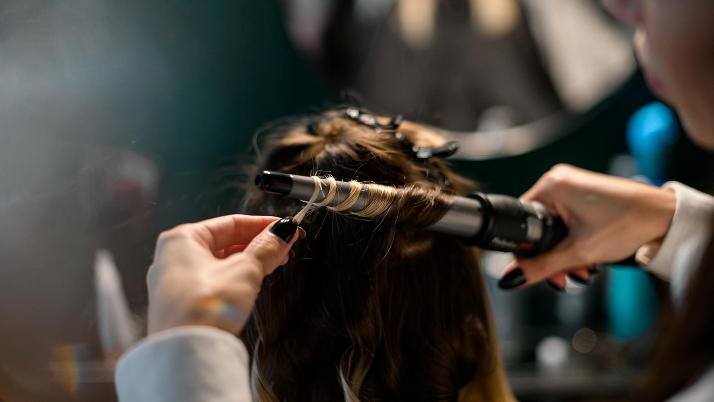 Laut-Haar-Stylist-Dieser-Locken-Look-wird-ab-Januar-berall-zu-sehen-sein-sagt-die-Haarstylistin