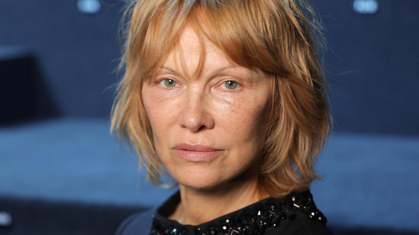 Ihre-leise-Revolution-Eine-Frau-die-keine-Erwartungen-mehr-erf-llen-will