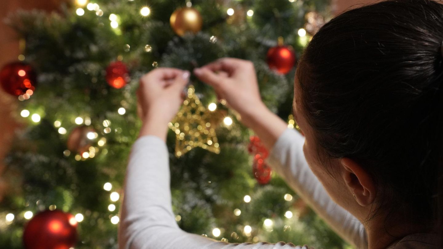 Tannen-Trick-Wieso-Wodka-deinem-Weihnachtsbaum-helfen-k-nnte