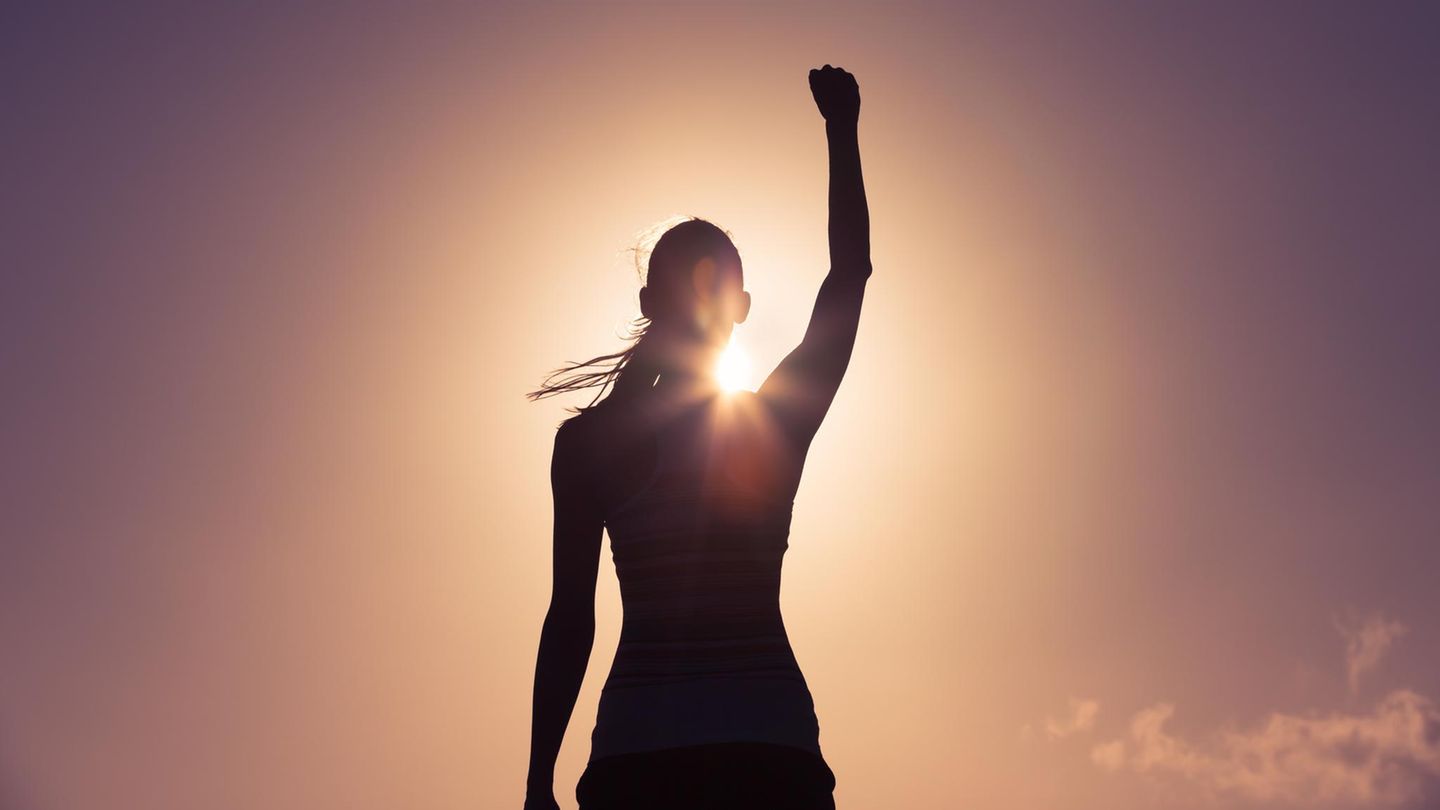 Narzissmus-Diese-3-Sternzeichen-wollen-alles-selbst-in-der-Hand-haben