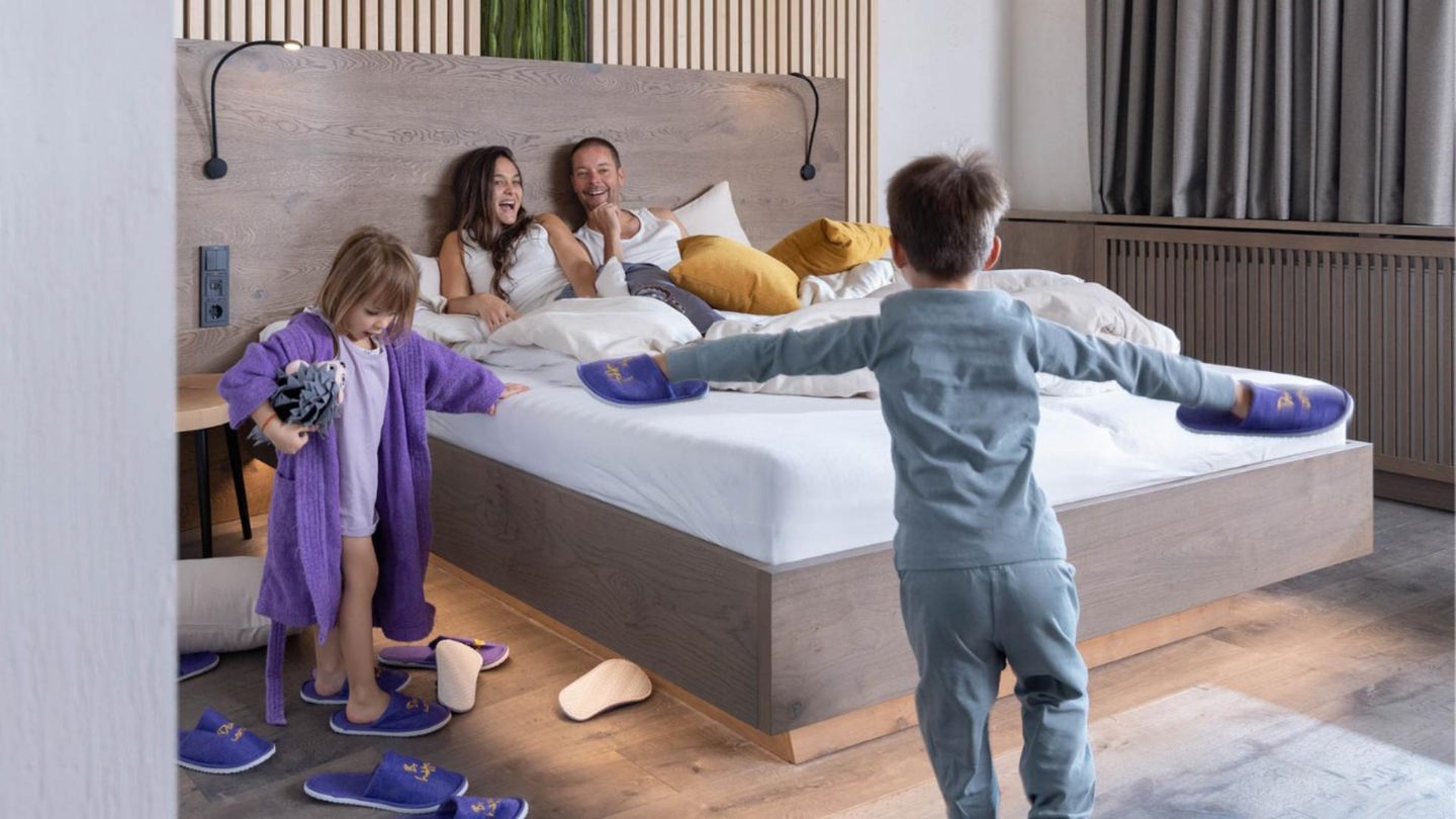 Gewinnspiel-Winterzeit-ist-Familienzeit-im-The-Grand-Green