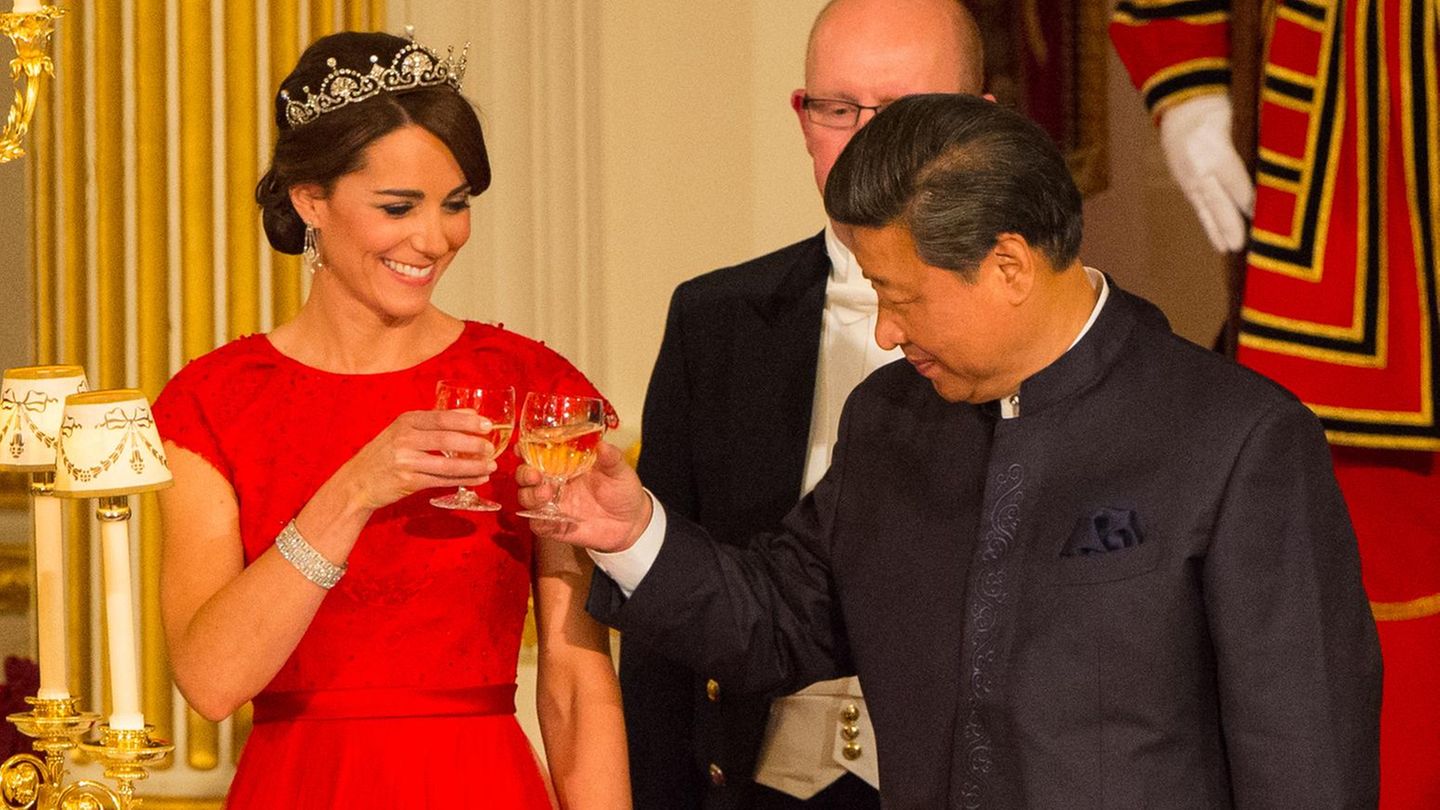 Catherine-Princess-of-Wales-Gewusst-Ihr-erstes-Staatsbankett-Diadem-war-urspr-nglich-eine-Kette