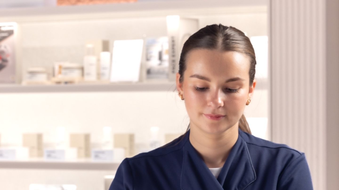 Pariser-Hautexpertin-verr-t-Pflege-Fehler-die-fast-alle-machen-und-wie-es-besser-geht