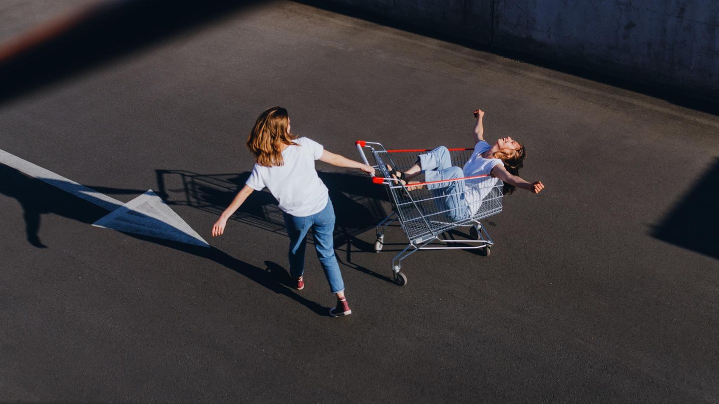 Thank-you-next-Warum-gibt-es-Menschen-die-st-ndig-neue-Freundinnen-suchen-