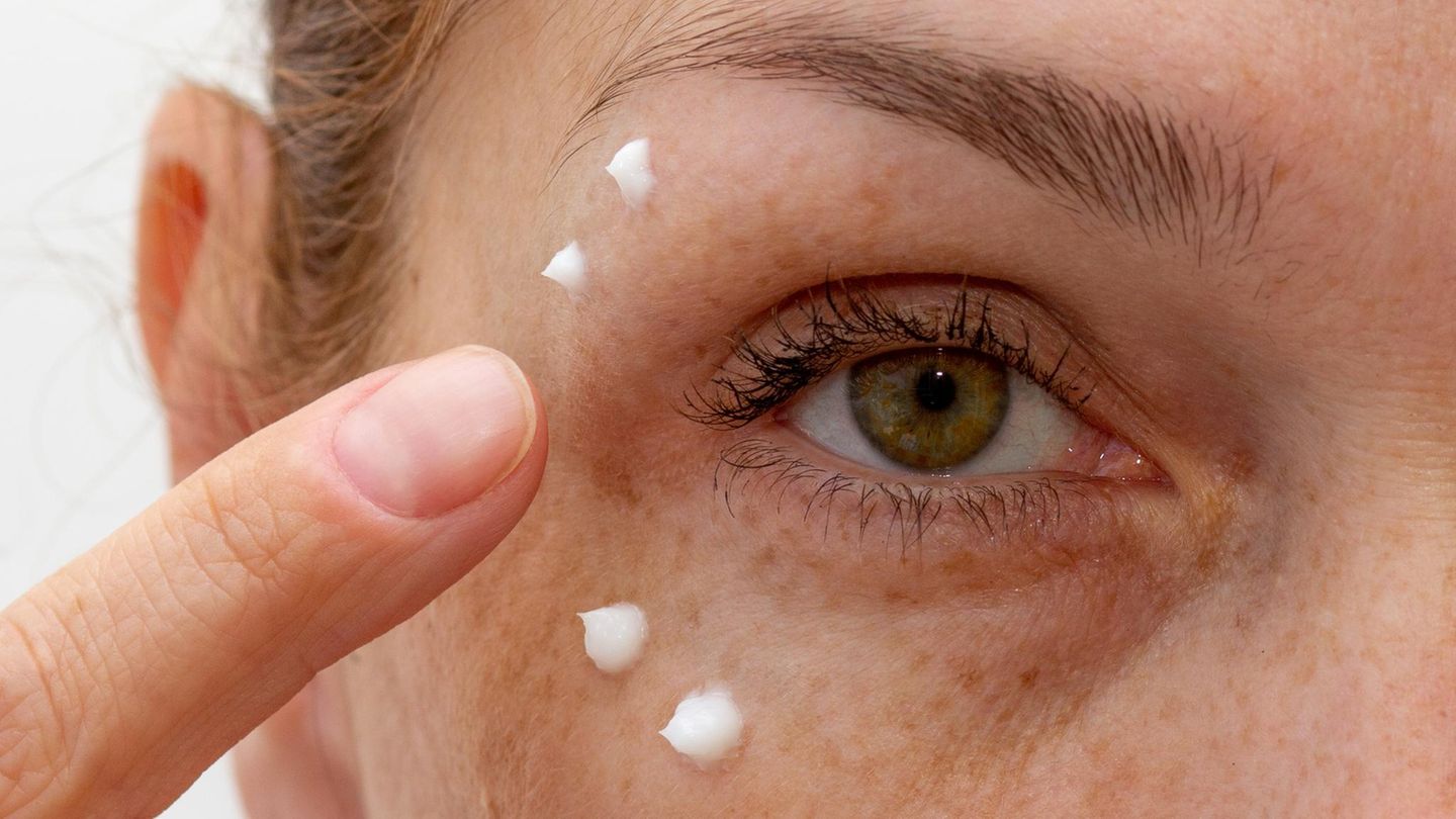Augencreme-gegen-Augenringe-Diese-3-Euro-Augencreme-hilft-gegen-Augenringe
