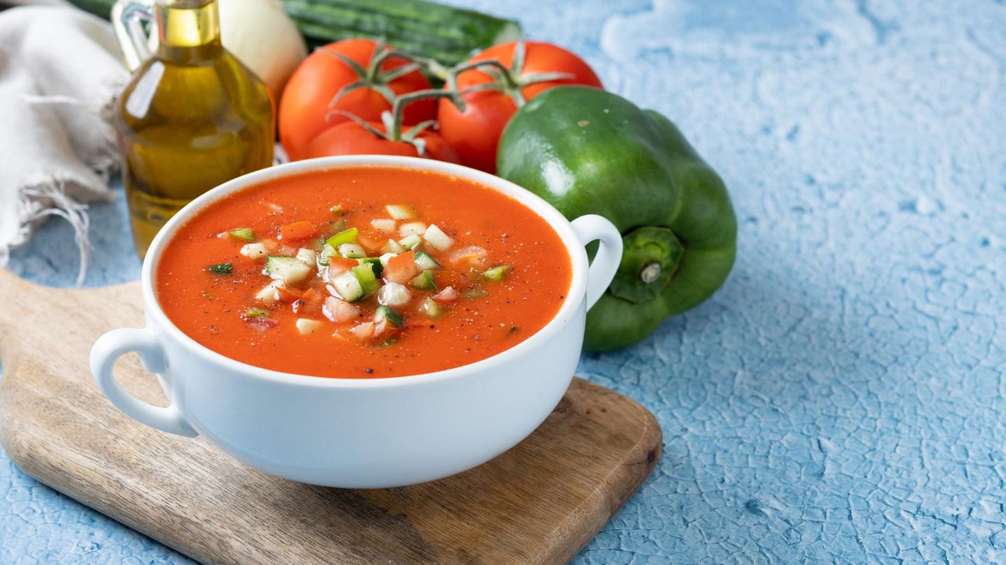 Gazpacho-Kaltes-Urlaubsgericht-f-r-warme-Tage