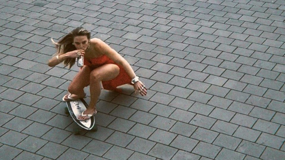 single-cover-zen-von-greta-skatergirl