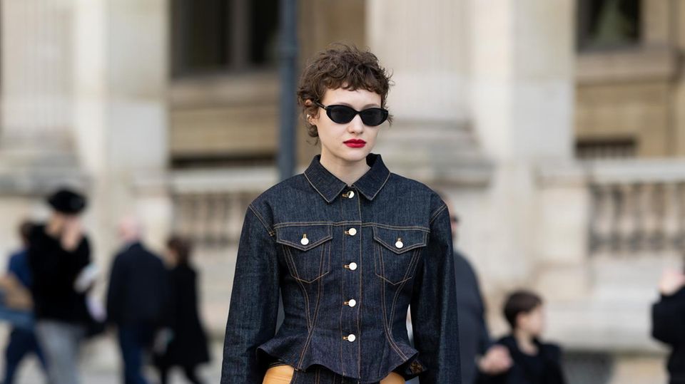 Besonders Dark Washed Denim dominiert die Herbst-Saison.