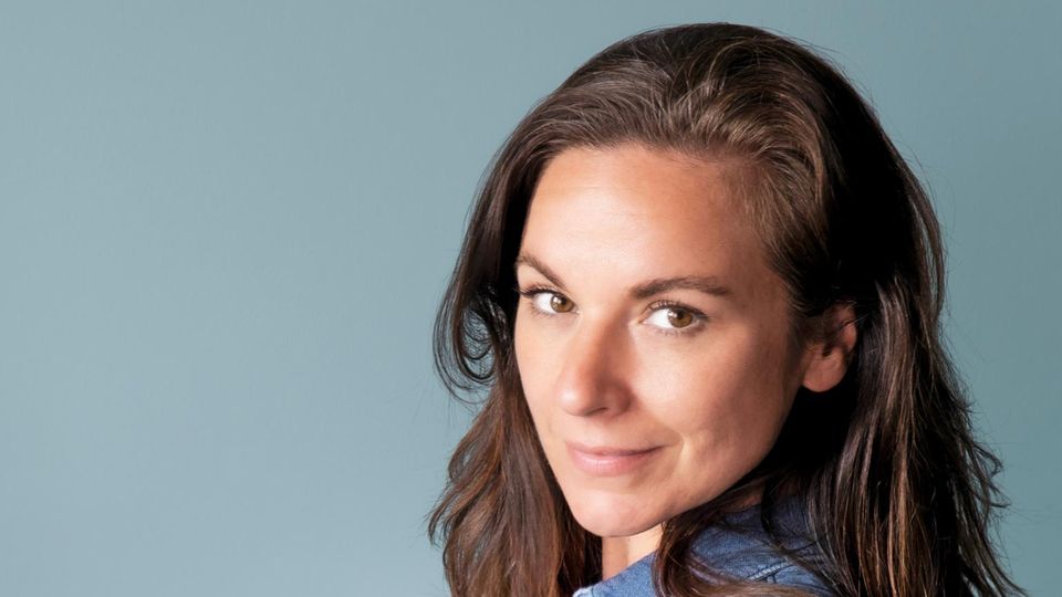 Die Designerin: Alina Schürfeld denkt in ihrer Schuhmanufaktur auch an Nachhaltigkeit.